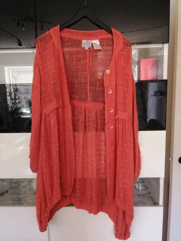 Cardigan, Masai, str. 38