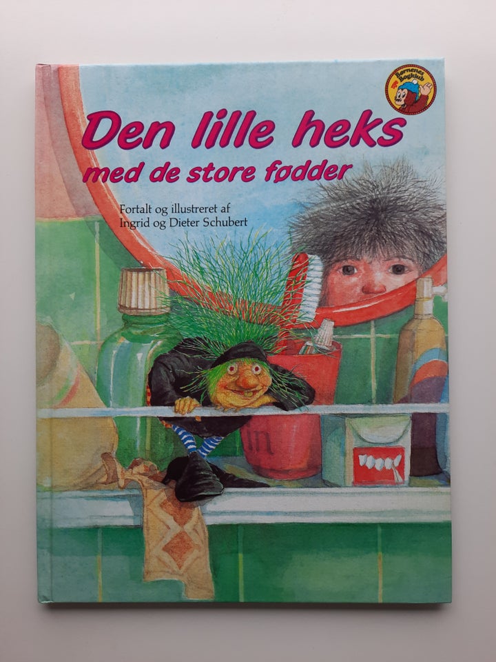 Den lille heks med de store fødder,