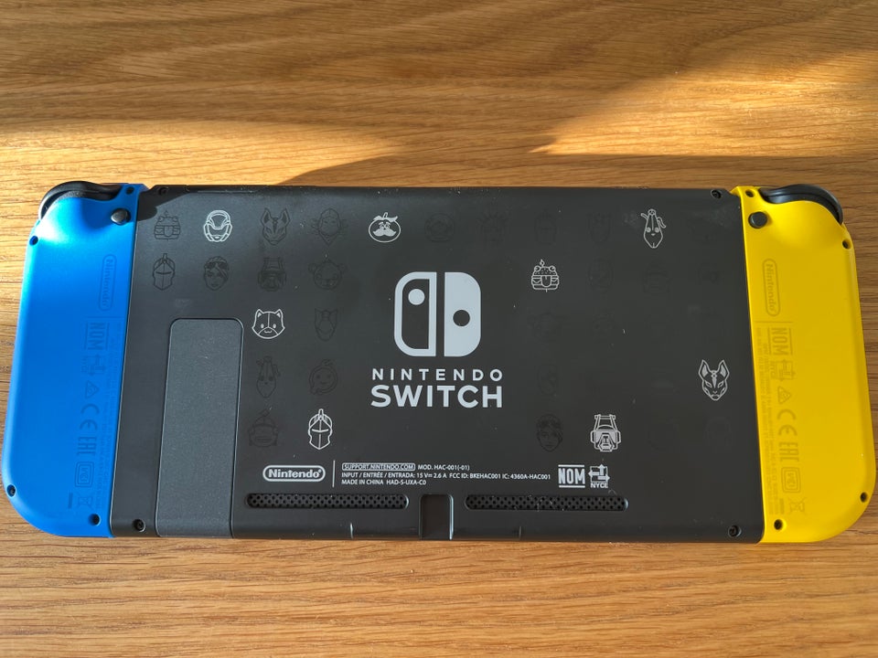 Nintendo Switch, Fortnite limited