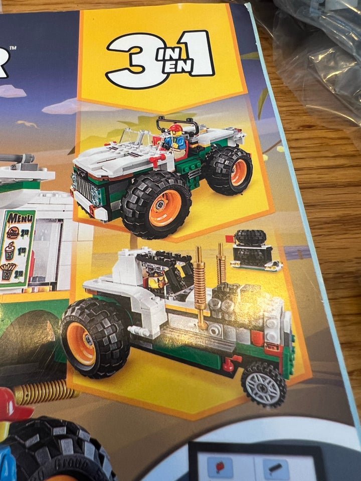 Lego Creator 31104