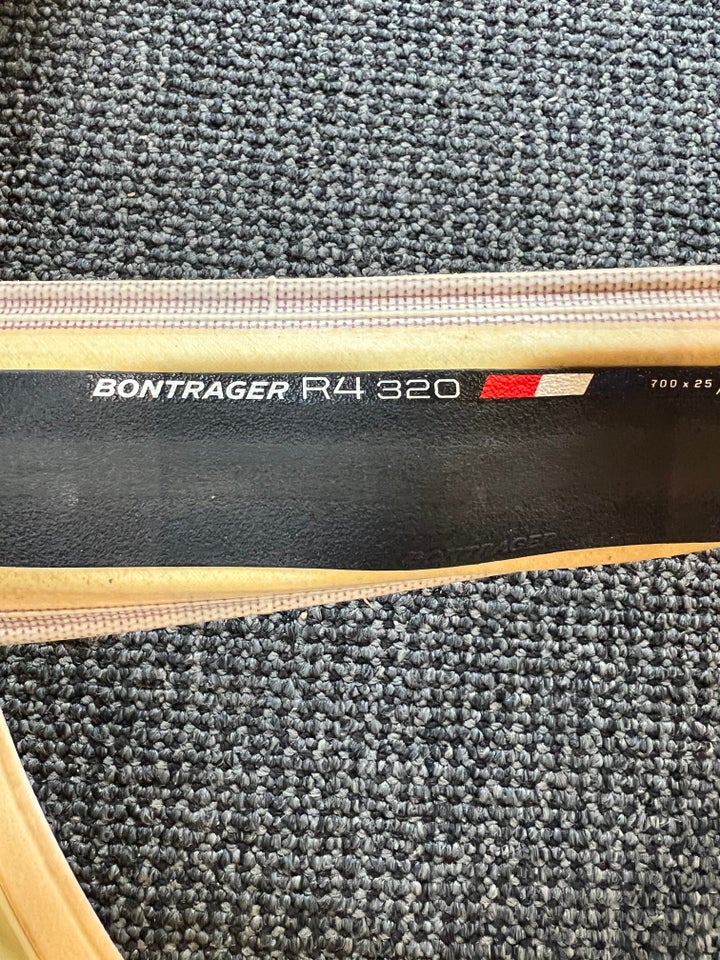 Dæk, Bontrager 700x25