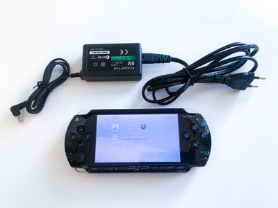 PSP 1004 med oplader