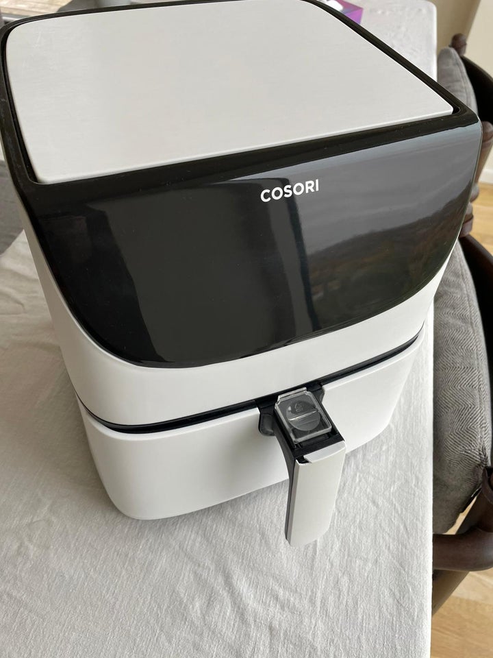 Cosori Airfryer 5.5L