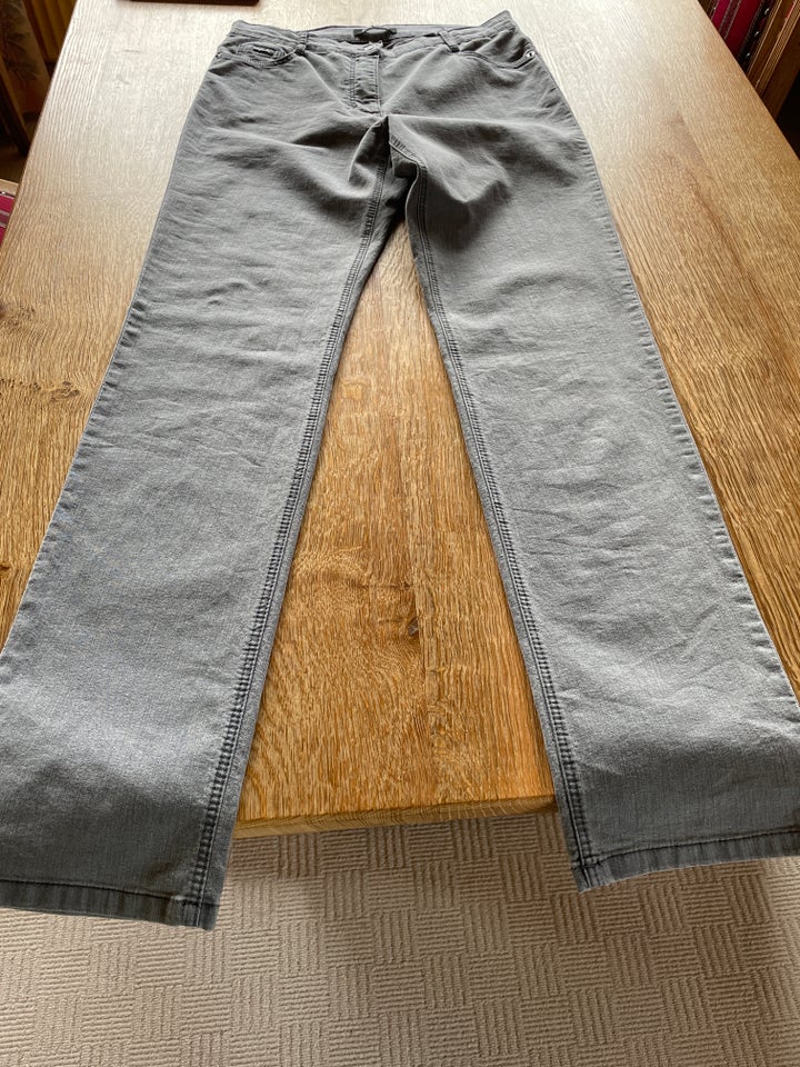 Jeans, Betty Barclay, str. 40