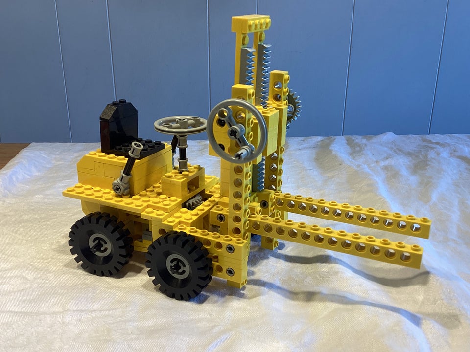 Lego Technic 850 - Fork Lift