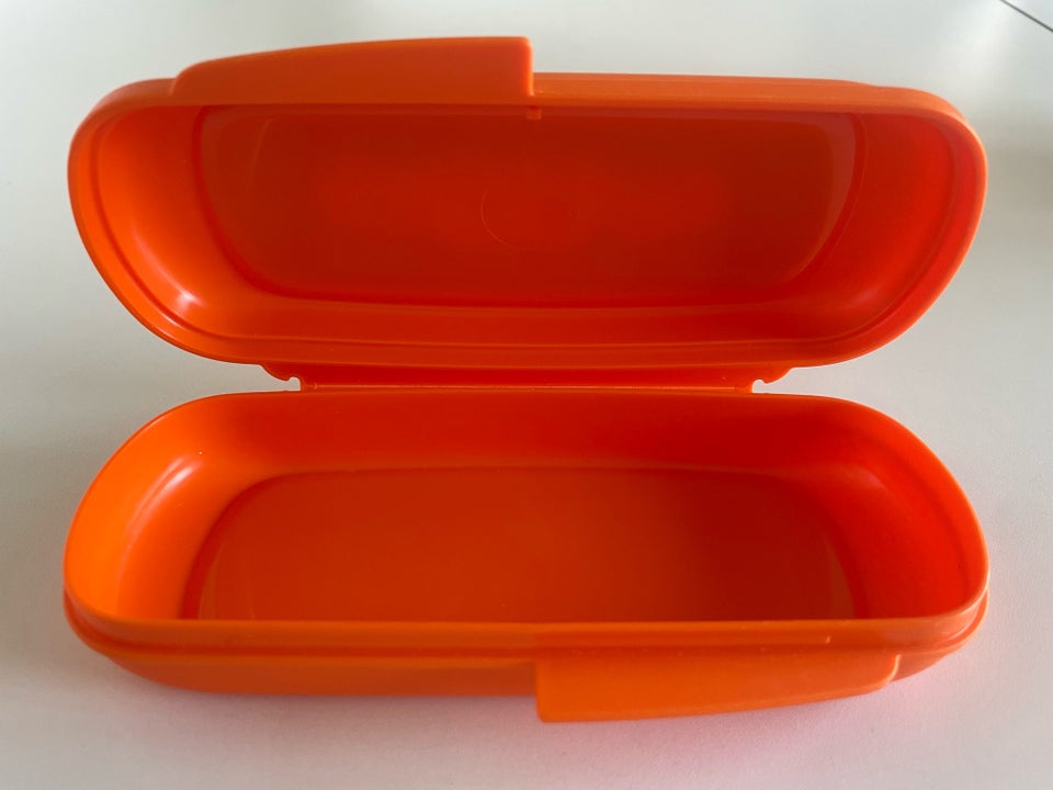 Tupperware Halloween, Tupperware