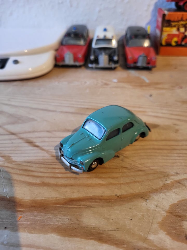 Modelbil, Tekno Renault 4cv