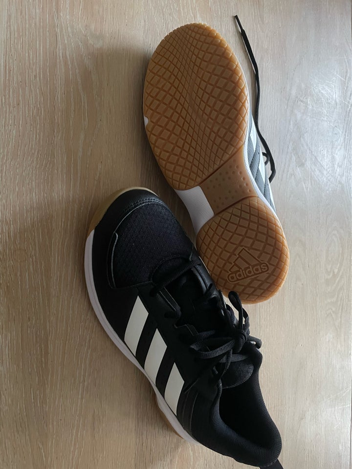 Fritidssko, Adidas, str. 45,5