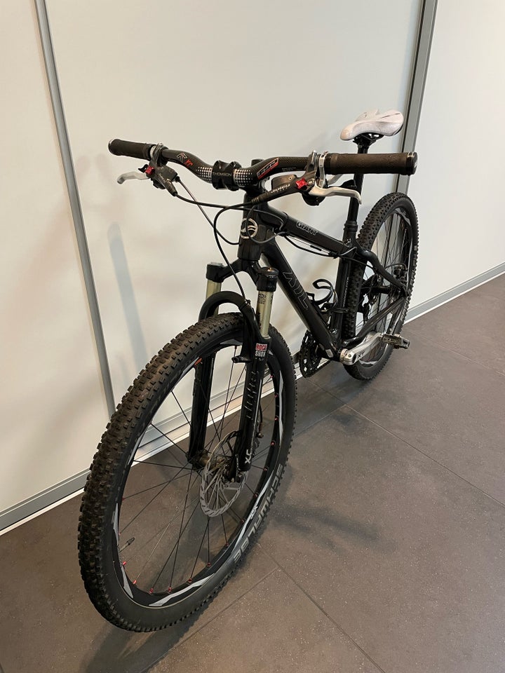 Giant XTC hardtail XS tommer