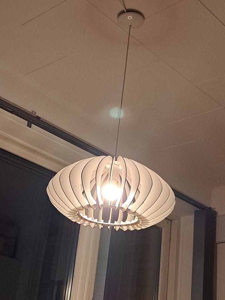 Anden loftslampe Ukendt