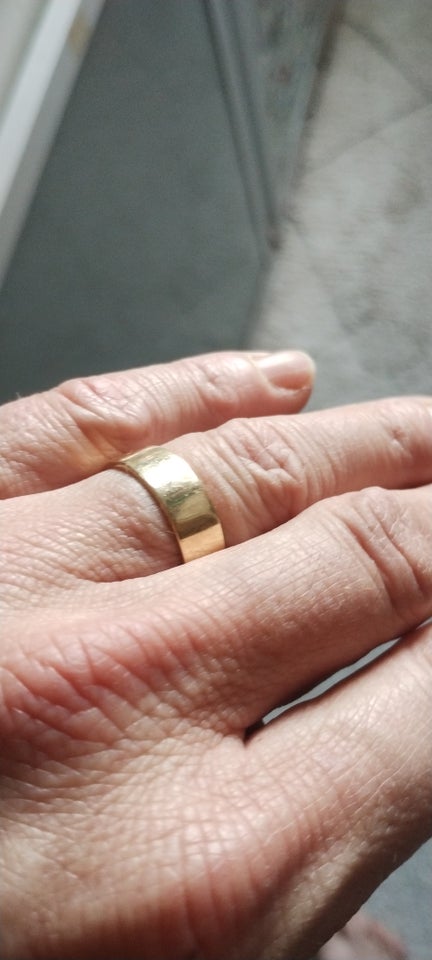 Fingerring, guld, 585