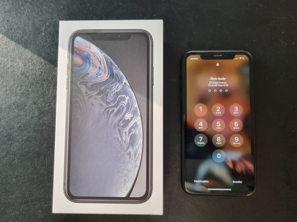 iPhone XR, 64 GB, sort