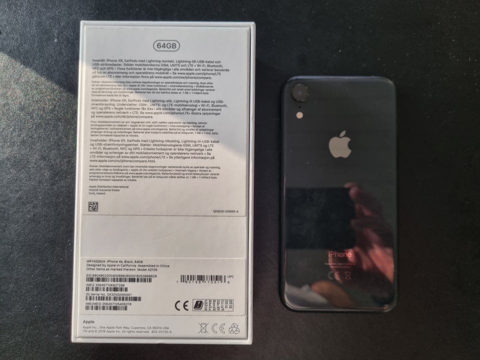 iPhone XR, 64 GB, sort