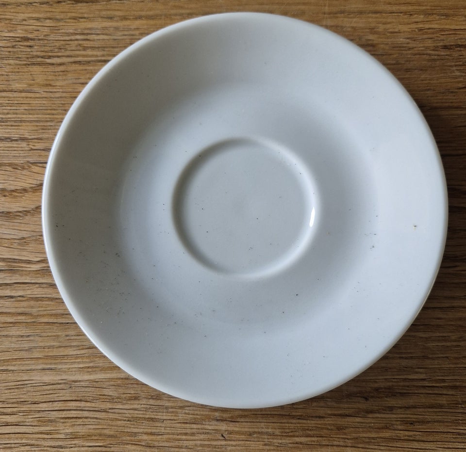 Porcelæn, tallerken 22 cm. -