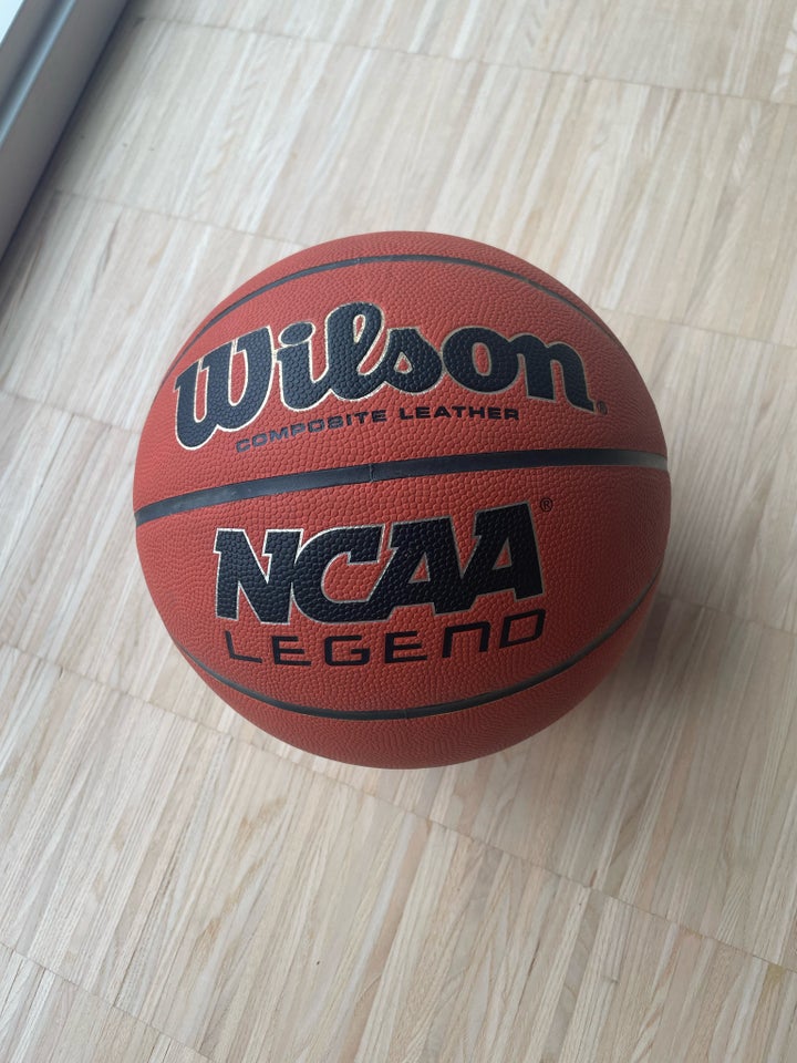 Basketball, Wilson size 7