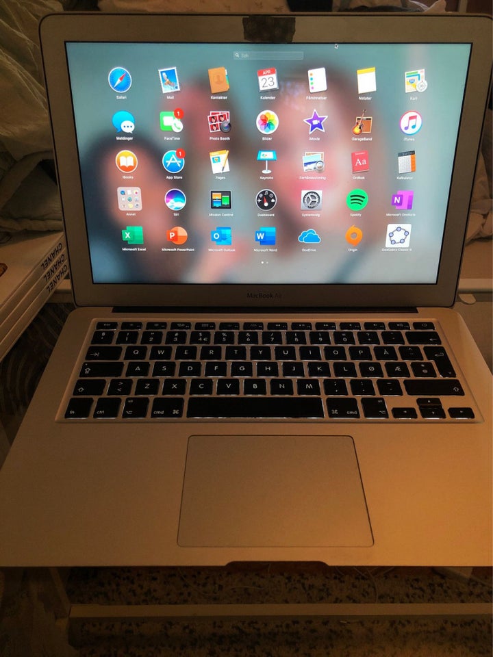 MacBook Air, 13”, Rimelig