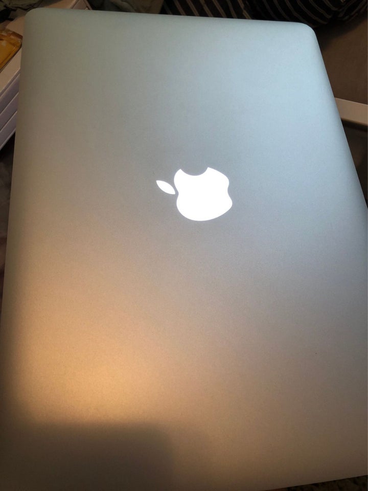 MacBook Air, 13”, Rimelig