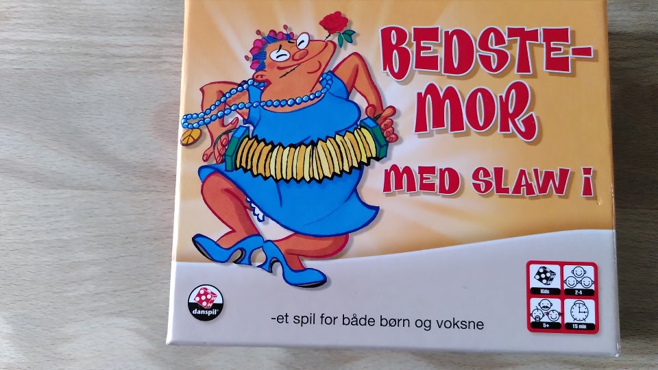 "Bedstemor med slaw i"