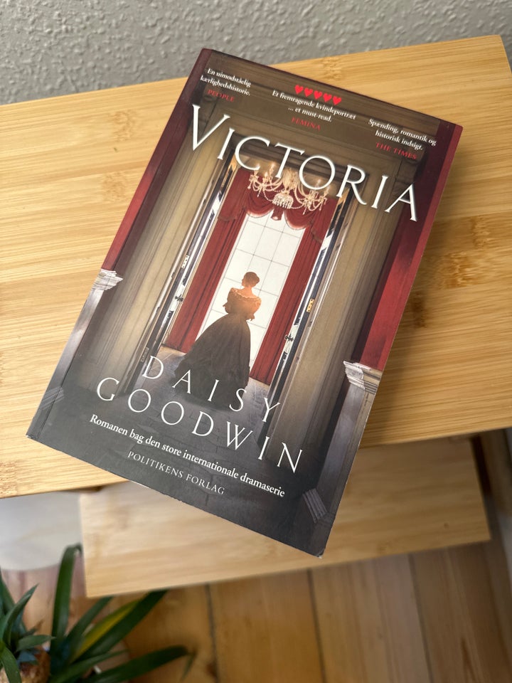 Victoria Daisy goodwin genre: