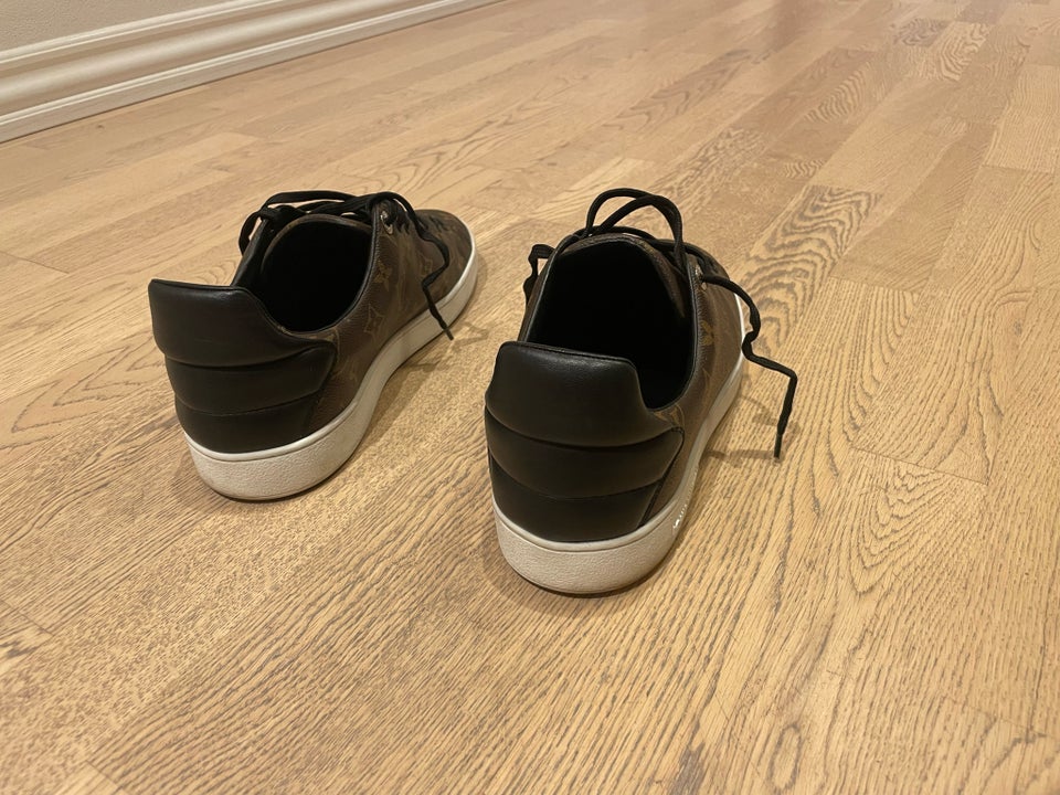 Sneakers, Louis Vuitton , str. 43,5