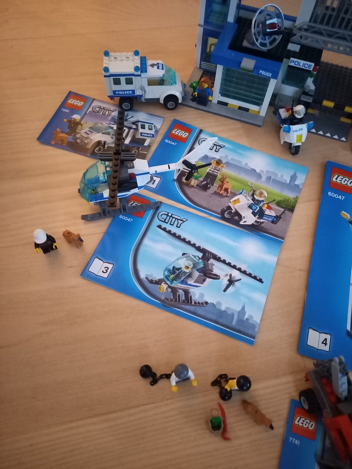 Lego City, 60047, 7741