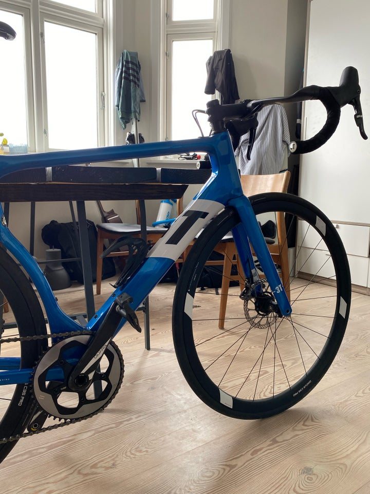 Herreracer andet mærke 3T Strada