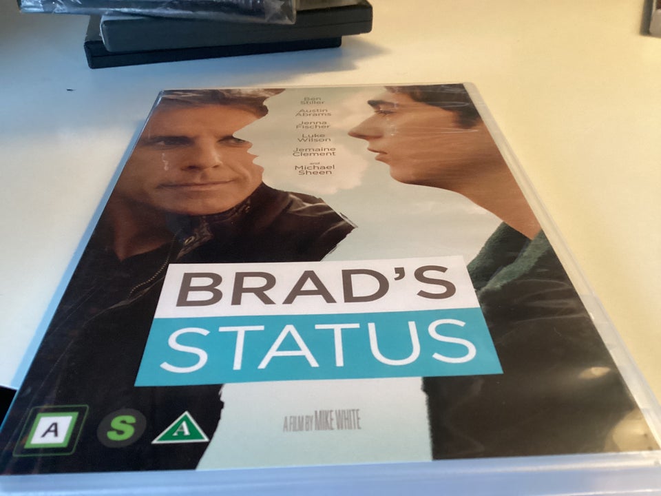 Brad`s status , DVD, drama