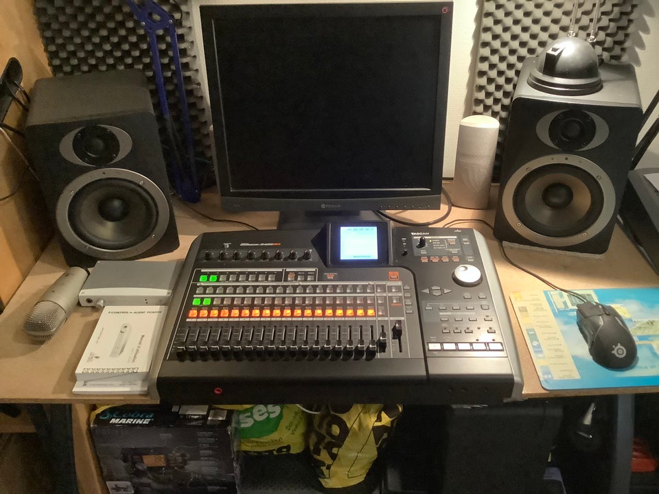 Digital portastudio Tascam 2488