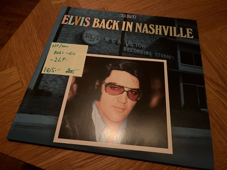 LP Elvis Back in Nashville