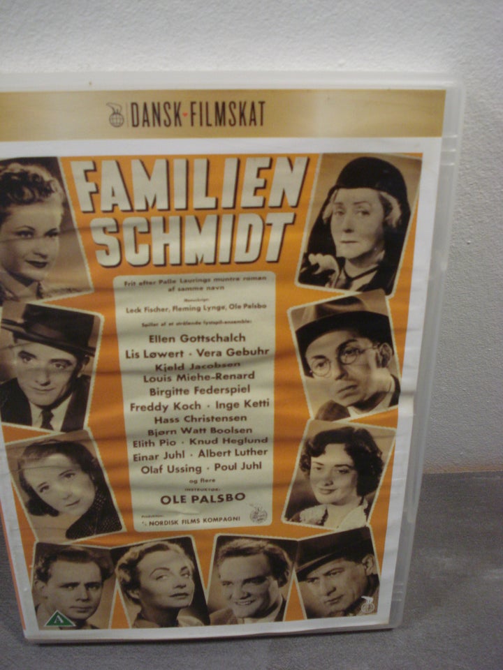 Familien Schmidt, instruktør Ole