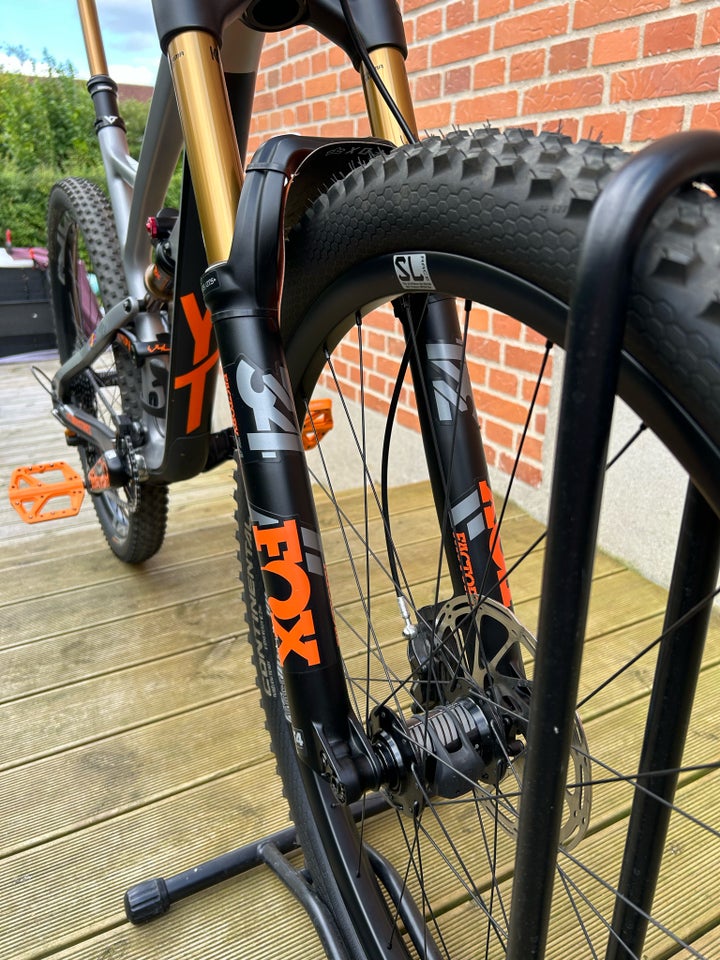 andet mærke YT Industries Jeffsy 29