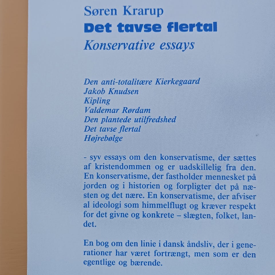 DET TAVSE FLERTAL - Konservative