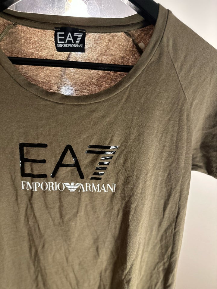 T-shirt, EA7, str. 38