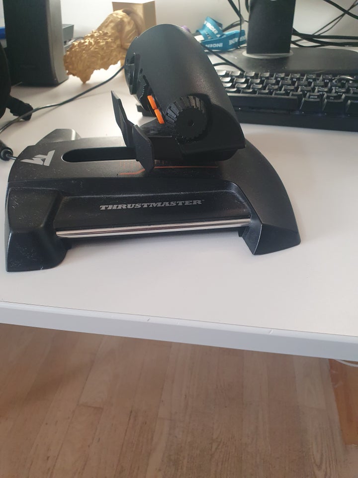 Andet, Universal, Thrusmaster