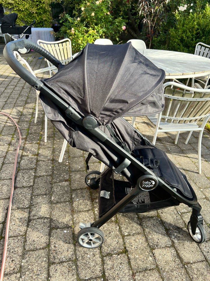 Klapvogn, Baby Jogger City Tour 2