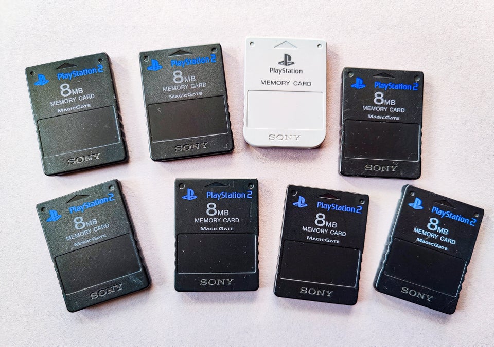 PlayStation 2: Memory Card (8MB)