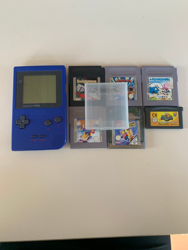 Nintendo Gameboy Pocket God