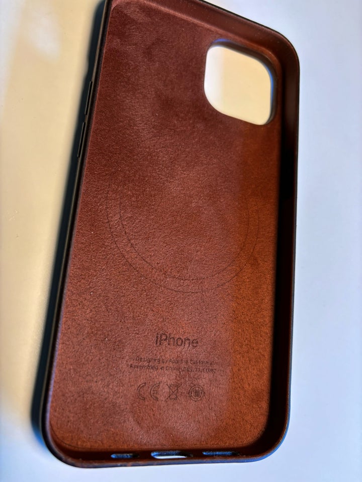 Cover t iPhone 14