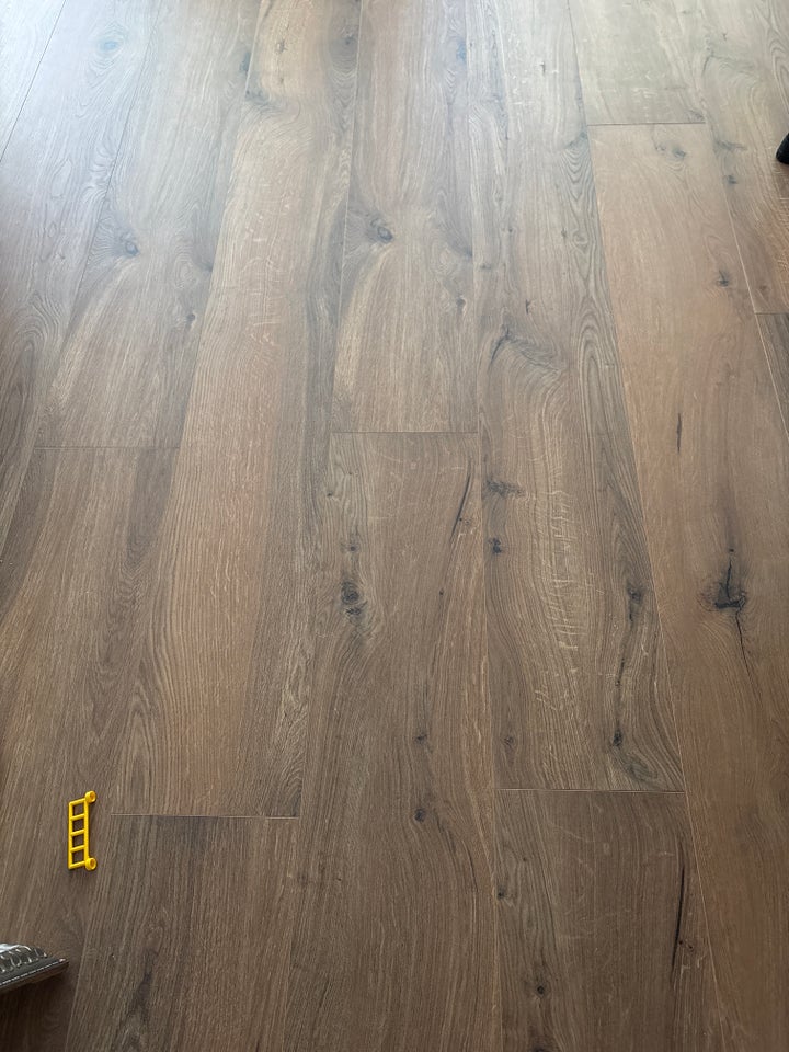 Laminat plank new empire eg gyant