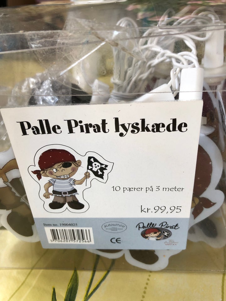 Lyskæde, Palle Pirat