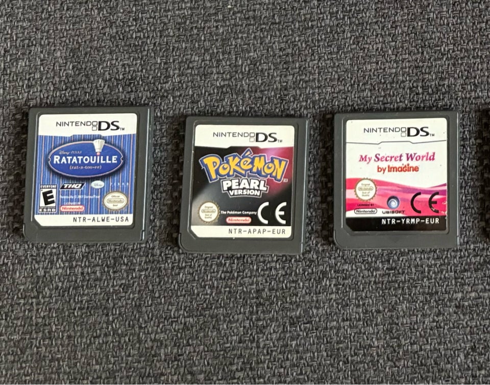 2 Nintendo DS and Games Nintendo