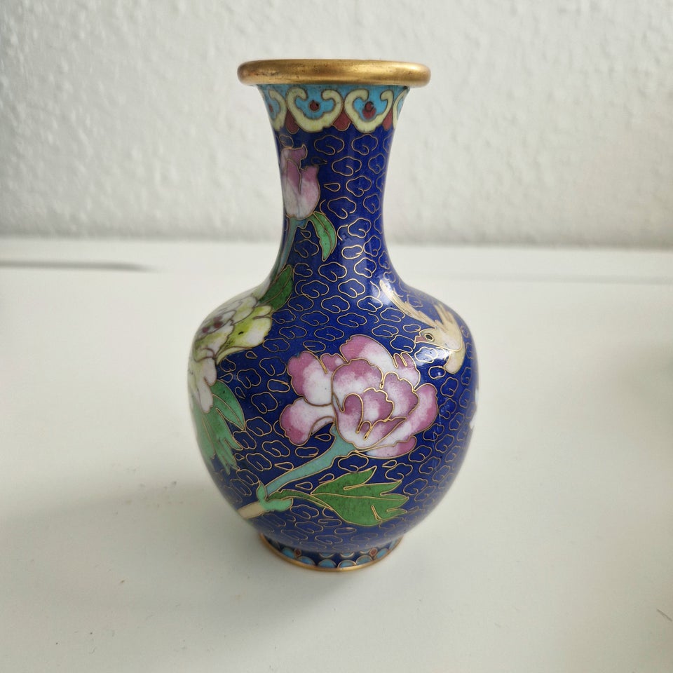 Cloisonne vase