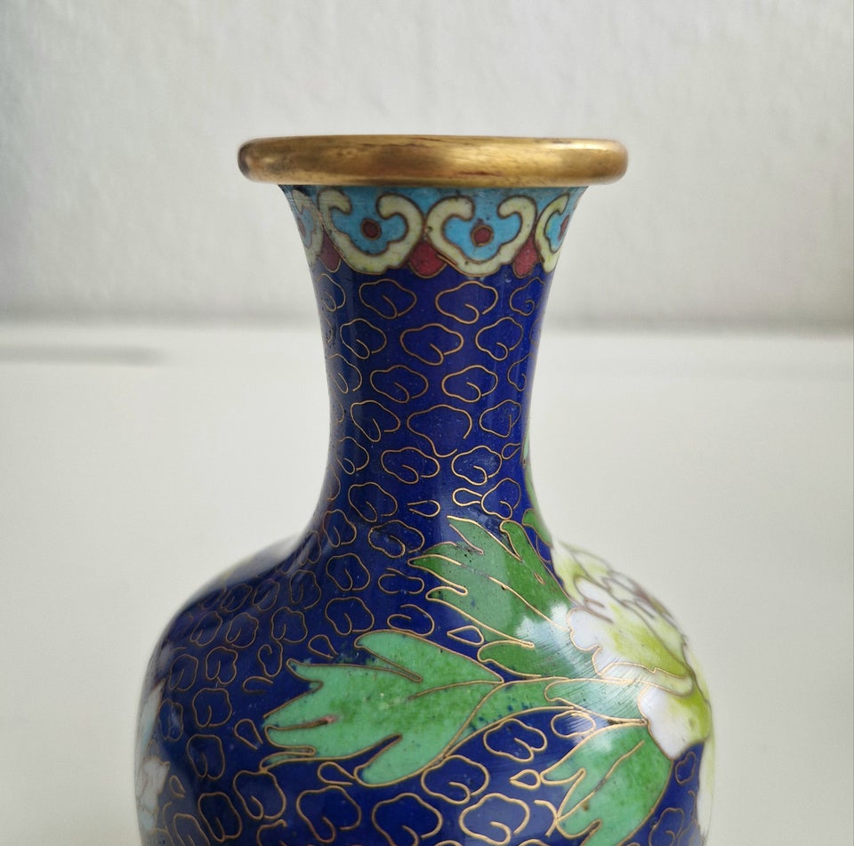 Cloisonne vase