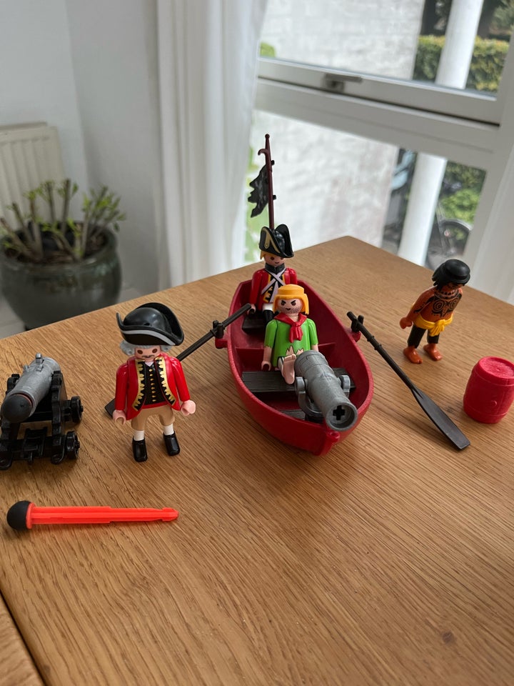 Brandbiler og sørøvere , Playmobil