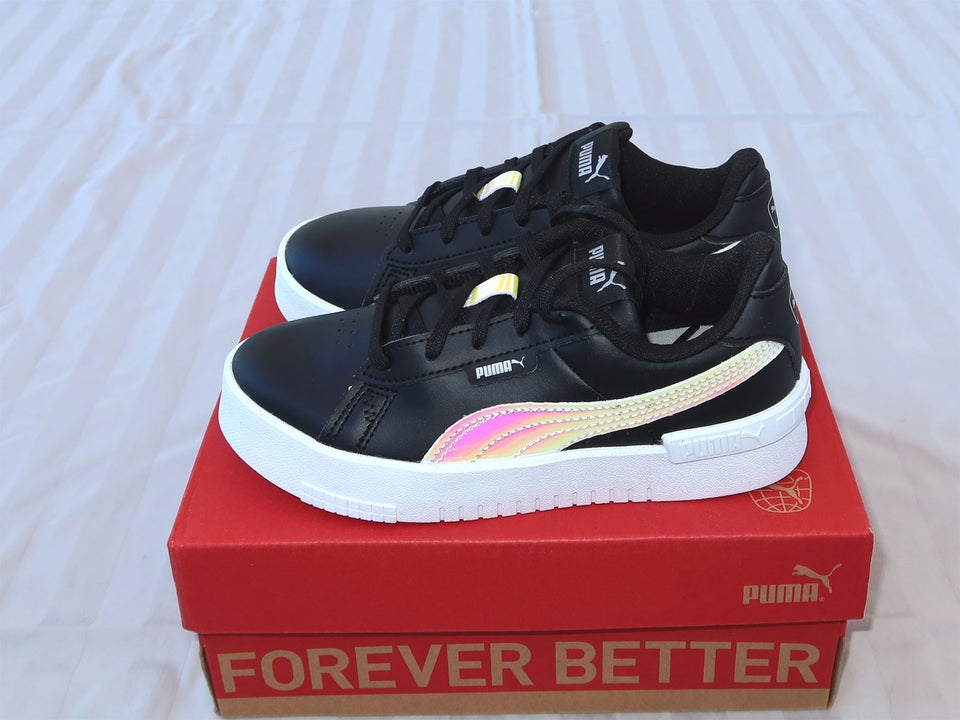 Sneakers, str. 34, Puma *NYE*