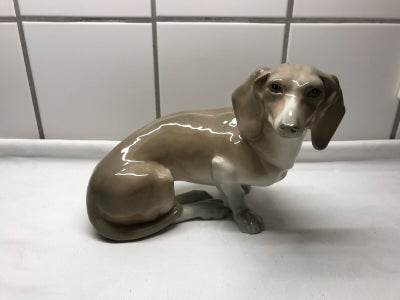 Porcelæn Gravhund Rus