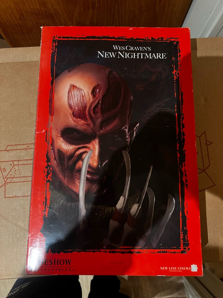 Wes craven new nightmare, Sideshow