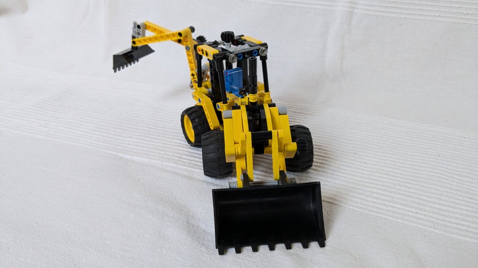 Lego Technic, 42004 Mini Backhoe