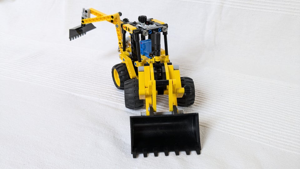 Lego Technic, 42004 Mini Backhoe