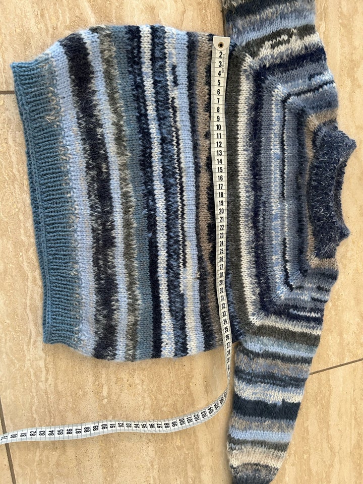 Sweater, Striktrøje,